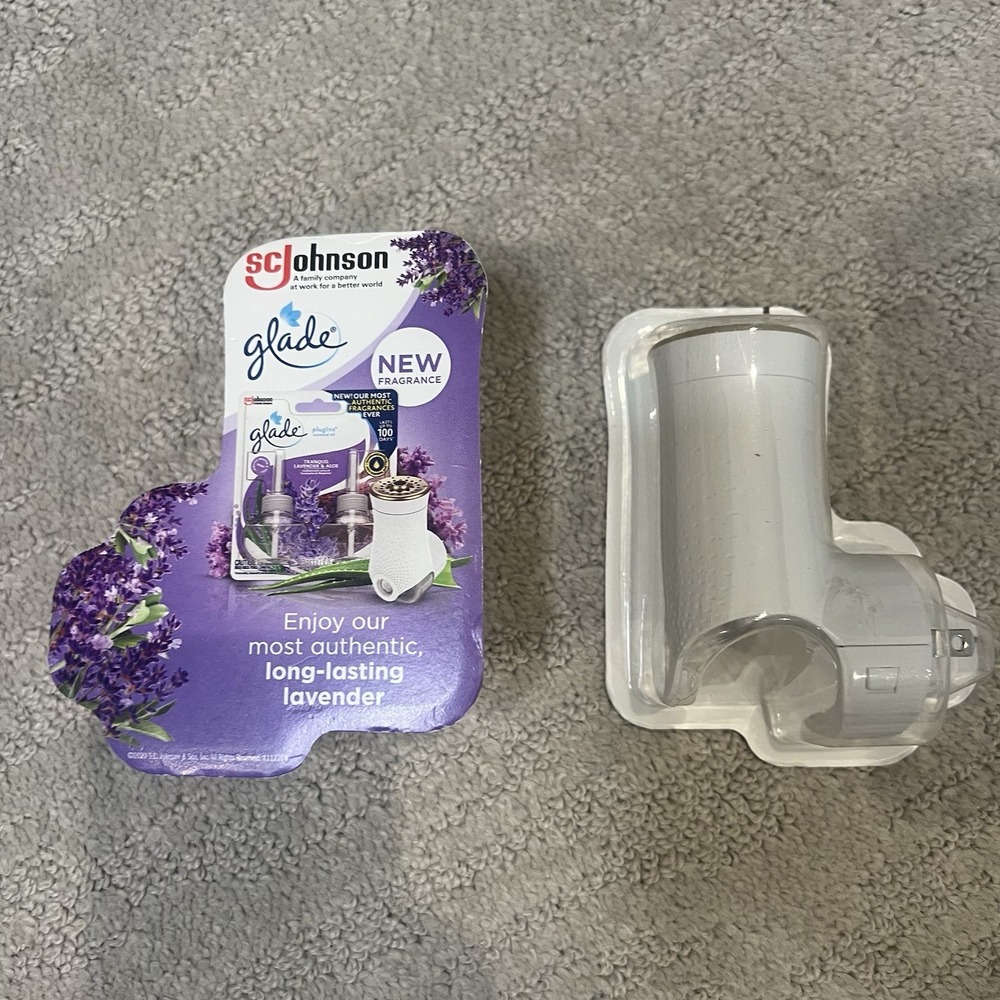 2 Glade PlugIns Scented Oil Warmer for Plug In Air Freshener‎ Adjustable New